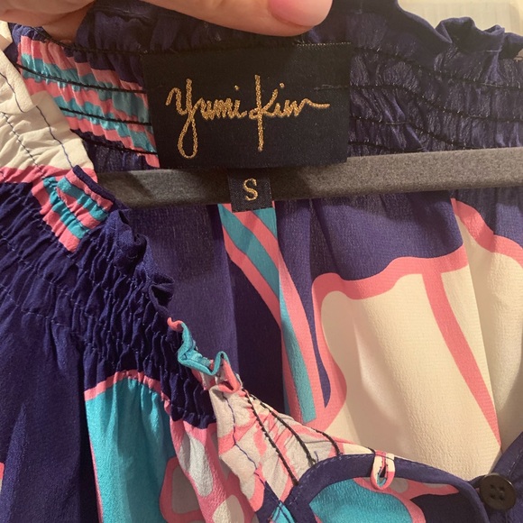 Beautiful silk yumi Kim blouse - Picture 2 of 2